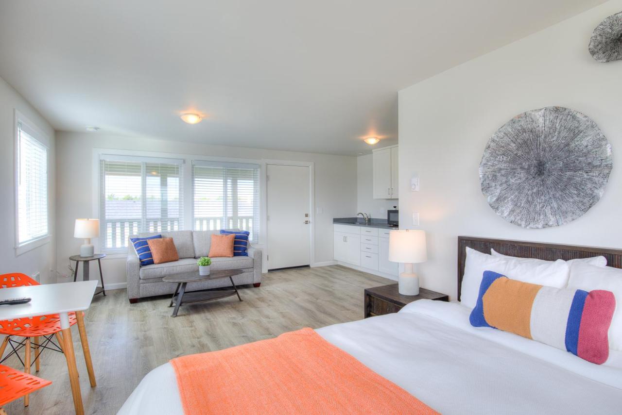 Ocean Shores Resort (Adults Only) Екстериор снимка